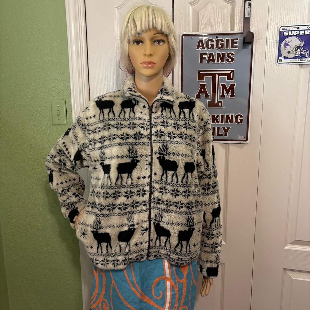 Lavon Women’s Faux Fur Jacket